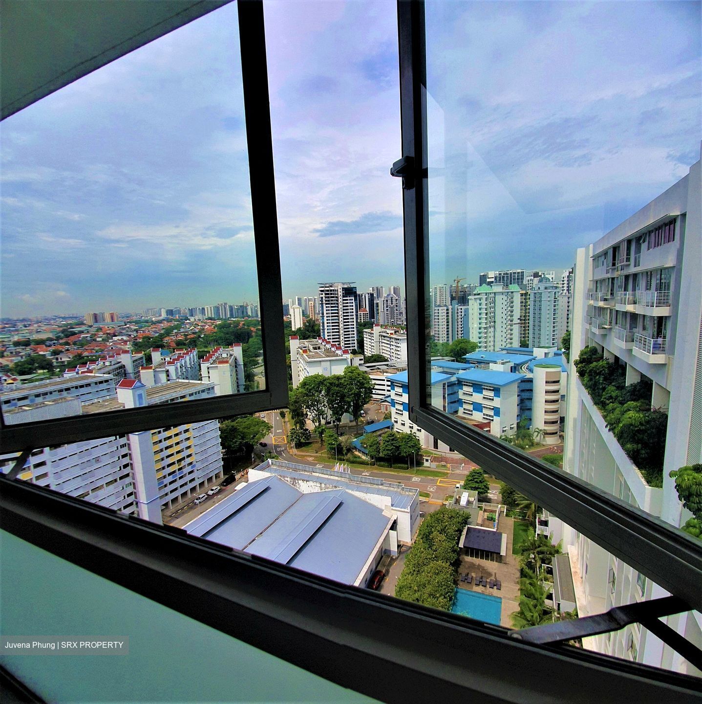 RiverEdge (D15), Condominium #393044781